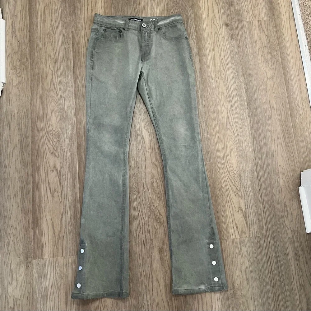Serenede Stacked Denim Jeans Men’s Size 30 Sage Green Gray Snap Hem